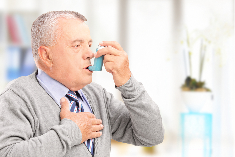 Muž s astma 